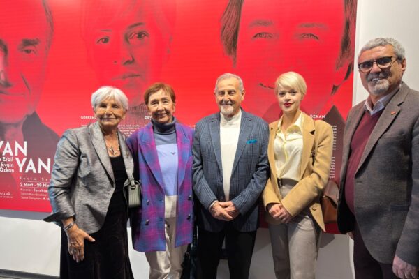 Necla Orhan, Prof. Dr. Füsun Öztürk Kuter, Prof. Devrim Erbil, Neslihan Özkan ve ben